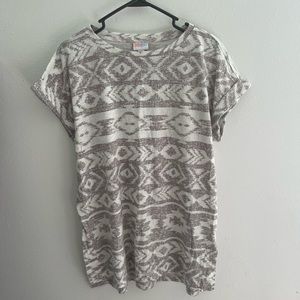NWT LuLaRoe Leah Top S
